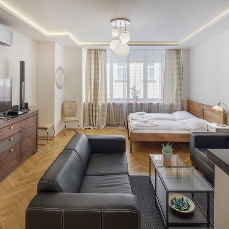 Selinor Old Town Apartments Prága Szoba fotó