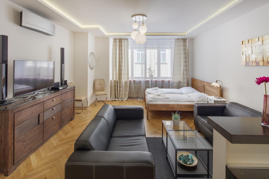 Selinor Old Town Apartments Prága Szoba fotó